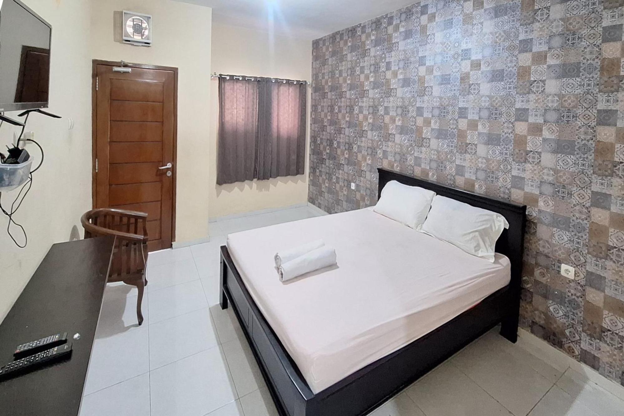 Villa Bukit Bunga Syariah Redpartner Pacet Mojokerto Dış mekan fotoğraf